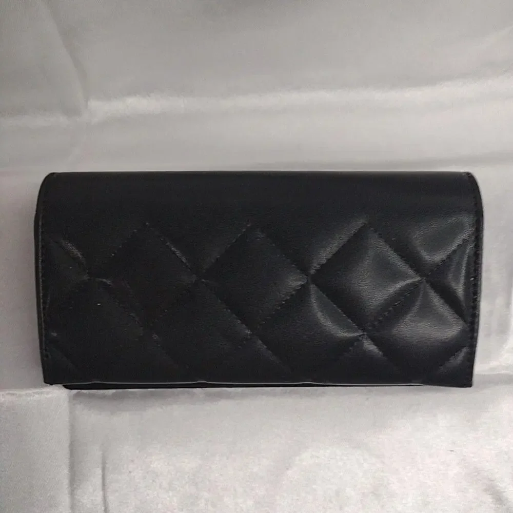 Chanel Eyeglass Sunglass Pouch Black Leather Quilted Logo Slim Case Storage
